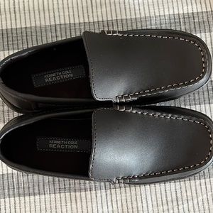 Kenneth Cole casual shoes for kids size 3